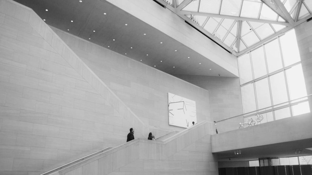 Techos de cristal y suelos pegajosos: cómo detectarlos en tu empresa